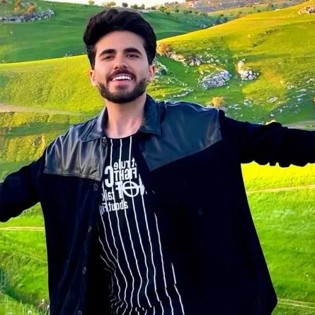 أيمن العلي- الصورة من حسابه على إنستغرام