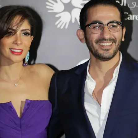 دعم متبادل ومواقف رومانسية.. تفاصيل مميزة في حياة أحمد حلمي ومنى زكي
