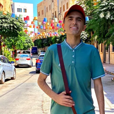 أيمن العلي- الصورة من حسابه على إنستغرام