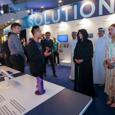 لطيفة بنت محمد تفتتح مبادرة حلول دبي للمستقبل. الصورة من مكتب دبي الإعلامي