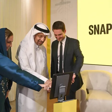 وزير الاستثمار المهندس خالد الفالح، ووكيل وزارة الثقافة للشراكات الوطنية والتطوير  نهى قطان، والرئيس التنفيذي لشركة سناب شات إيفان سبيغال