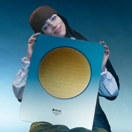 بيلي ايليش تحصد لقب جائزة Apple Music لأفضل فنان لعام 2024-الصورة من موقع أبل