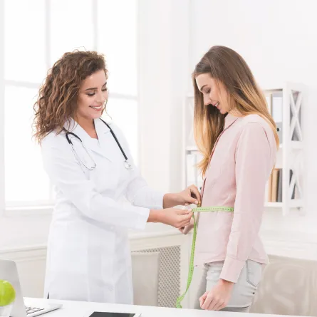 إن إنقاص الوزن أو المحافظة على الوزن المثالي يساعد على إبقاء الجسم بصحة جيدة