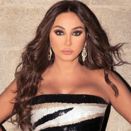 إليسا تُحمس الجمهور لمشاركتها في مهرجان ساوند ستورم بالسعودية