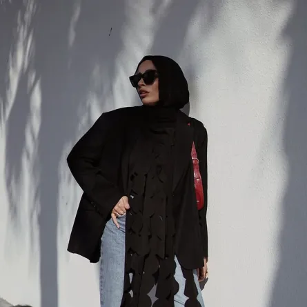 مدونة الموضة سمر شاكر - الصورة من حسابها على إنستغرام