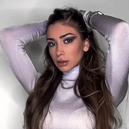 تيا ديب - الصورة من حسابها على إنستغرام