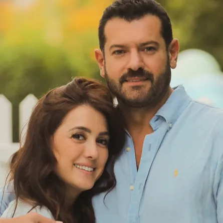 عمرو يوسف برفقة زوجته كندة علوش - الصورة من صفحته على إنستغرام