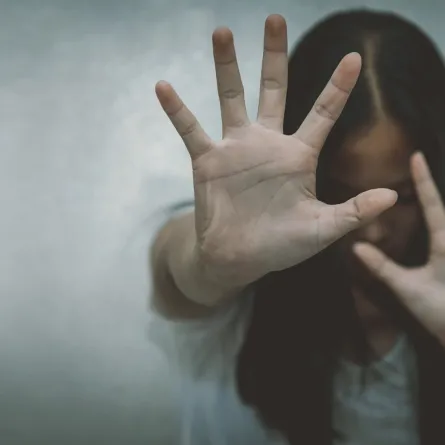 في اليوم العالمي للقضاء على العنف ضد المرأة.