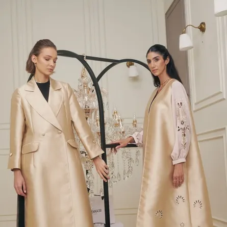 عبايات من تصميم الشقيقات ماريا وغاليا ودانا وعلياء جمعة- الصورة من حساب الماركة على إنستغرام