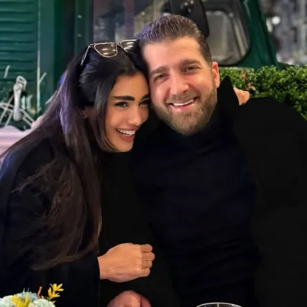 جيسيكا عازار وزوجها محمد صوفان- الصورة من حسابها على إنستغرام