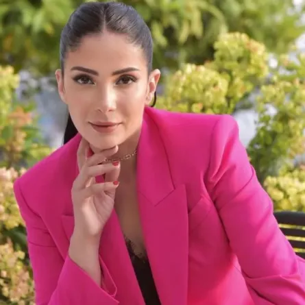 رحلة منى زكي السينمائية: جرأة في الأفكار.. وذكاء في الاختيار