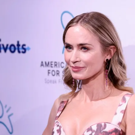 إميلي بلانت في الحفل السنوي الثامن عشر للمعهد الأمريكي في مدينة نيويورك (  Emily Blunt at the American Institute's 18th Annual Gala in New York City). مصدر الصورة: Dimitrios Kambouris / GETTY IMAGES NORTH AMERICA / Getty Images via AFP