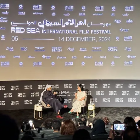 منى زكي في الجلسة الحوارية- الصورة خاصة بسيدتي تصوير ثناء محمد