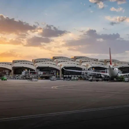إنجاز عالمي جديد.. مطارات الرياض تفوز بجائزة أفضل إستراتيجية لإدارة المواهب بالشرق الأوسط