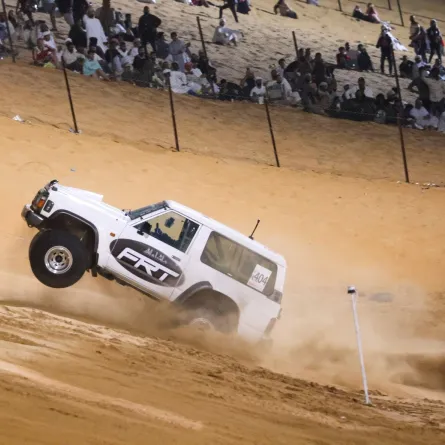 بطولة تل مرعب للسيارات في مهرجان ليوا الدولي. الصورة من wam