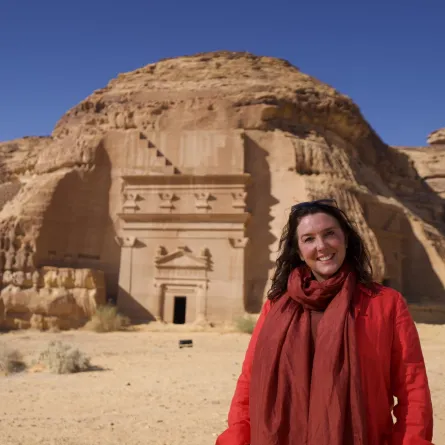 ضمن مسلسلات البحر الأحمر: السعودية وخمس دول تشارك في إنتاج العوالم المفقودة مع بيتاني هيوز.. الأنباط (الصورة من موقع ويببوك)