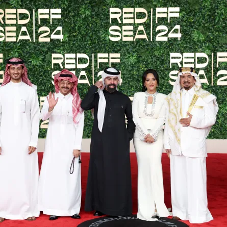 فريق عمل فيلم ليل نهار - مصدر الصورة: (Photo by Daniele Venturelli/Getty Images for The Red Sea International Film Festival)