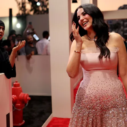 درة زروق في مهرجان البحر الأحمر السينمائي الدولي 2024 في جدة، المملكة العربية السعودية (Dorra Zarrouk at the Red Sea International Film Festival 2024 in Jeddah, Saudi Arabia). مصدر الصورة: Ernesto S. Ruscio/Getty Images for The Red Sea International Film Festival