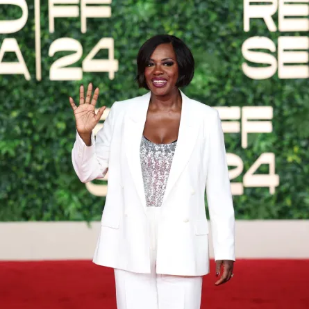 فيولا ديفيس في مهرجان البحر الأحمر السينمائي الدولي 2024 في جدة، المملكة العربية السعودية (Viola Davis at the Red Sea International Film Festival 2024 in Jeddah, Saudi Arabia). مصدر الصورة: Daniele Venturelli/Getty Images for The Red Sea International Film Festival