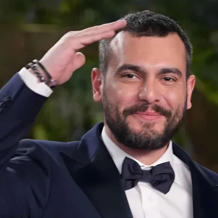 سامر إسماعيل- الصورة من المركز الإعلامي للفنان 