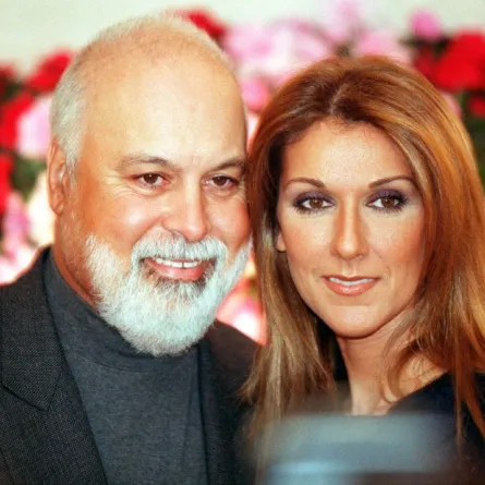 سيلين ديون وزوجها في باريس (Celine Dion and her husband in Paris). مصدر الصورة: FRANCOIS GUILLOT / AFP