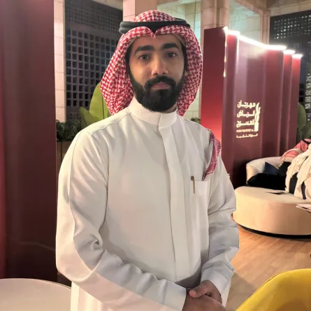 عبدالله المالكي- الصورة خاصة بسيدتي من تصوير زكية البلوشي