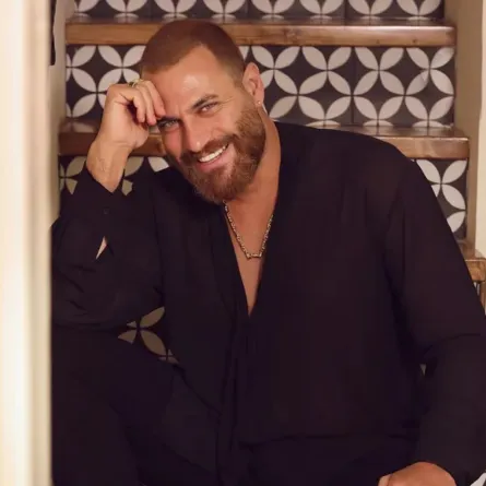 نيقولا معوض من جلسة تصوير خاصة لـ«سيدتي»- تصوير Sharbel Boumansour