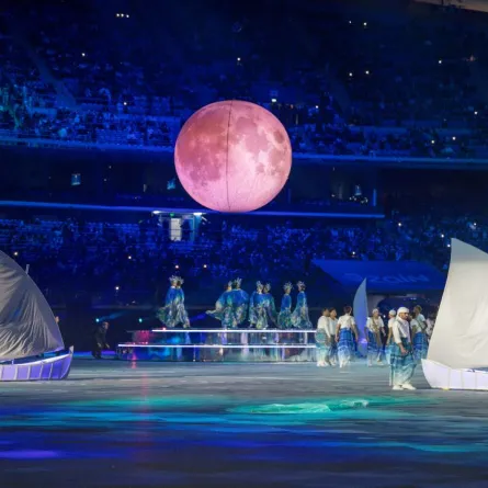 عروض فنية وتراثية تتخللت حفل افتتاح بطولة كأس الخليج العربي لكرة القدم