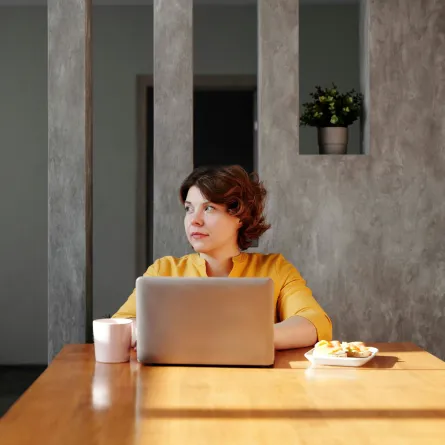 للعمل الحر مزايا وعيوب - الصورة من Pexels المصور marcus aurelius