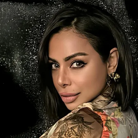 هند البلوشي حسابها على الانستغرام