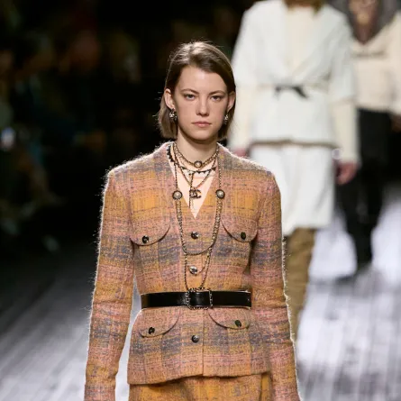 سلاسل من شانيل Chanel - الصورة من Launchmetrics/Spotlight ©