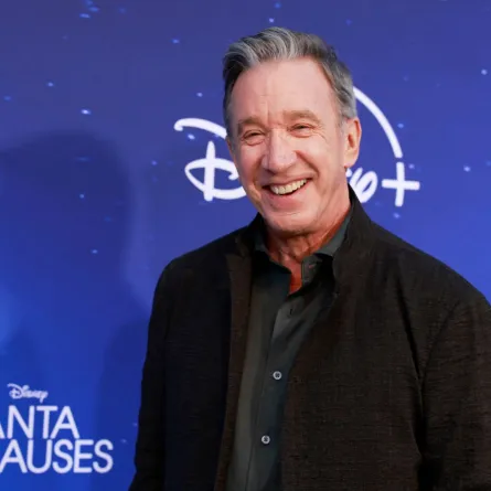 تيم ألين Tim Allen- مصدر الصورة: (Photo by Michael Tran / AFP)