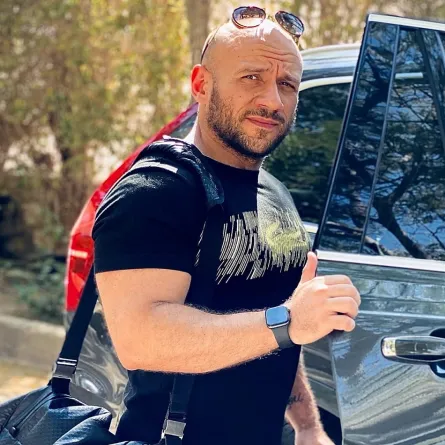 أحمد مكي- الصورة من صفحته على فيس بوك