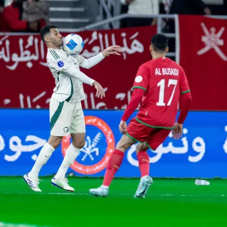 وجاء تأهل منتخب عمان إلى نصف النهائي بعد تصدر المجموعة الأولى برصيد 5 نقاط جمعها من فوز على قطر والتعادل أمام الكويت والإمارات