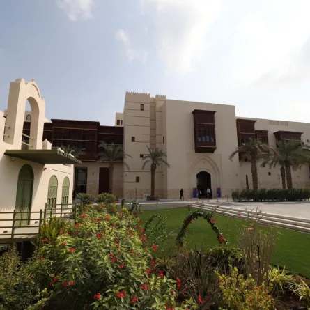 بيت السينما.. التقاء عبق جدة التراثية بالابداع في مهرجان البحر الاحمر السينمائي  