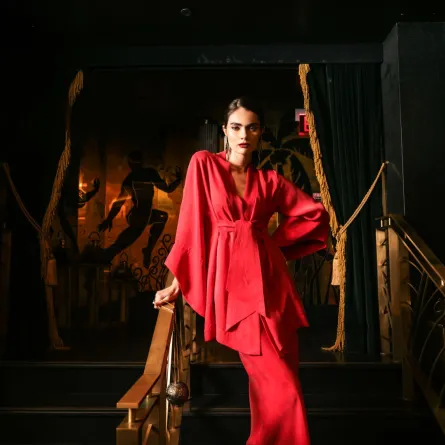 زي من نيلو Niluu-  الصورة من العلاقات العامة للعلامة 