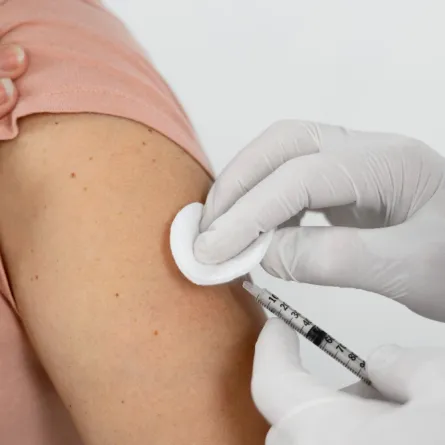 لقاح السرطان نجح في الحد من المرض - المصدر freepik