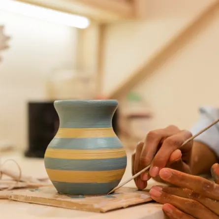 الحرف اليدوية تساهم في تفريغ الطاقات السلبية- المصدر freepik