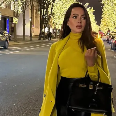 على طريقة Emily in paris: أسما إبراهيم تقضي أجازة مميزة في باريس