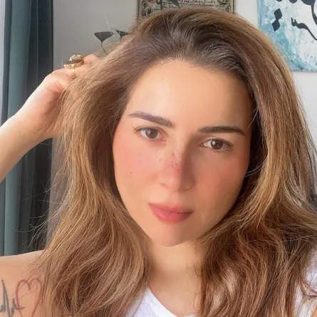 مي عز الدين- الصوة من حسابها على إنستغرام