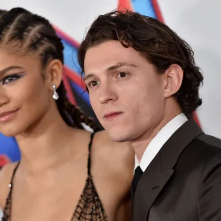 زيندايا وتوم هولاند في لوس أنجلوس، كاليفورنيا (Zendaya and Tom Holland in Los Angeles, California). مصدر الصورة: Axelle/Bauer-Griffin/FilmMagic