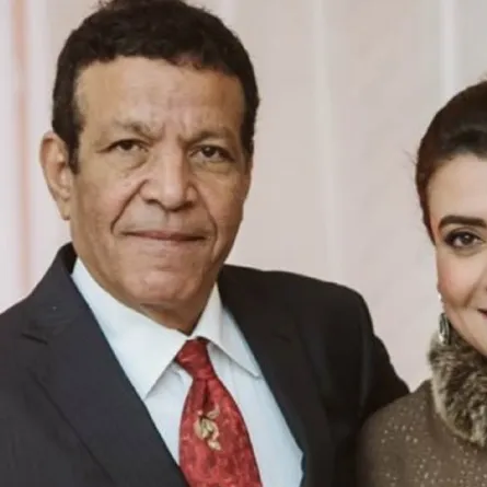 انهيار نشوى مصطفى على الهواء بسبب زوجها