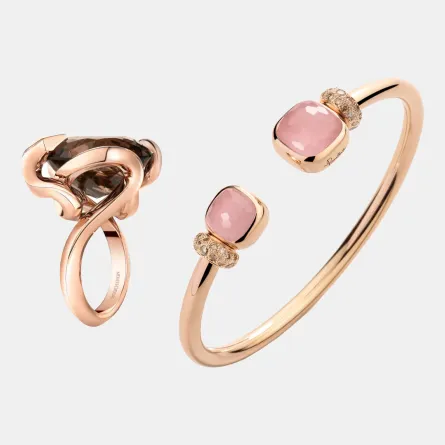 مجوهرات مرصوفة بالكوارتز