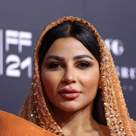 مهيرة عبد العزيز