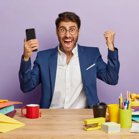 هل تساءلت يومًا إذا كان مديرك هو المحفز الحقيقي وراء صعودك المهني؟ 