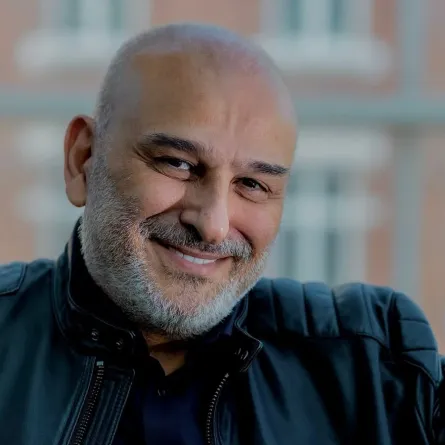 جمال سليمان- الصورة من حسابه على إنستغرام