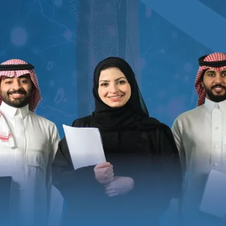 الموارد البشرية السعودية تصدر قرارات بتوطين 269 مهنة بالقطاع الخاص.. تعرفوا إليها