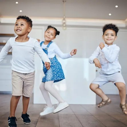 كيف أتعامل مع  للتعامل مع الأطفال مفرطي النشاط