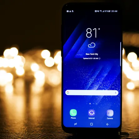 ميزة التحقق من الهوية من جوجل لنظام أندرويد - الصورة من pexels by MOHI SYED 