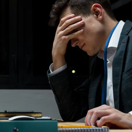 التخلص من العادات السلبية التي قد تفقدتك وظيفتك